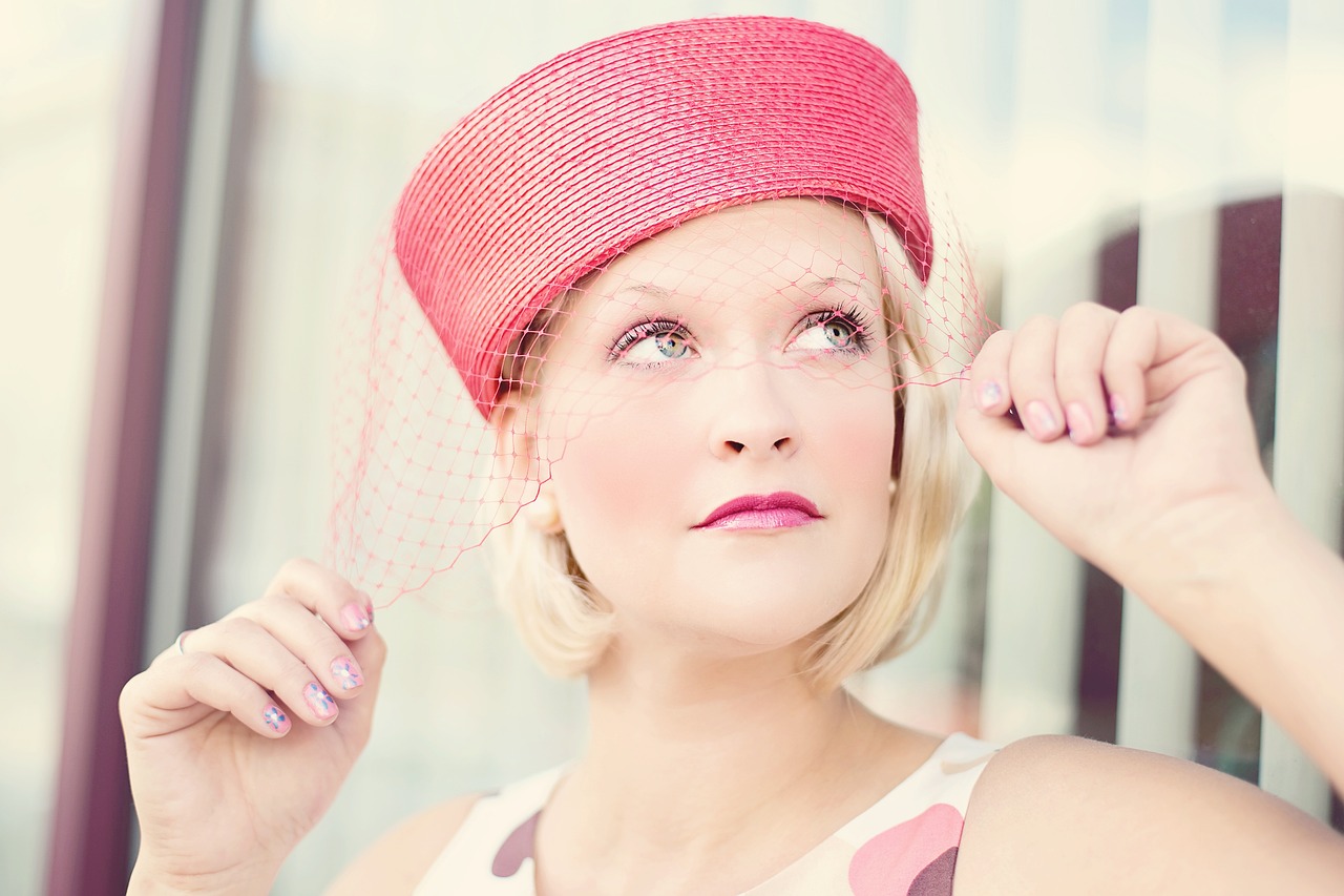 Rediscover Your Inner Diva: The Allure of Vintage Glamour